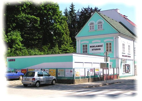 Sídlo ARHIS v Polici nad Metují